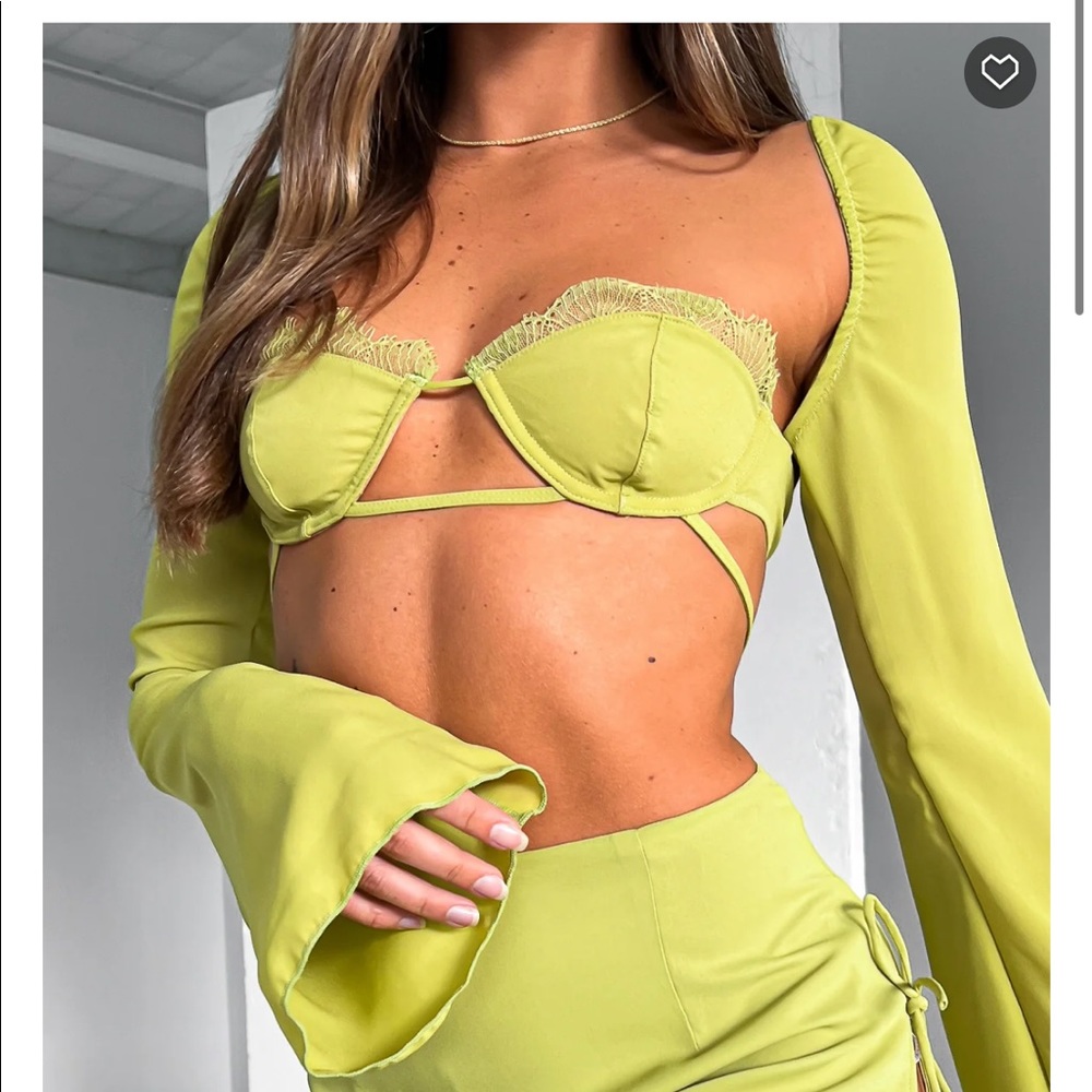 Level up long sleeve crop top- Matcha